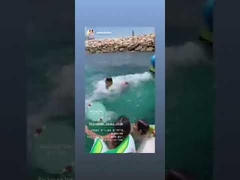 Peralatan Bermain Air PVC 0.9mm Seluncuran Air Tiup Untuk Yacht Ukuran Kustom Seluncuran Yacht Tiup